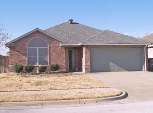 5413 Timber Ridge Dr, Watauga, TX 76137