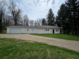 15504 Crooked St, Mount Vernon, OH 43050