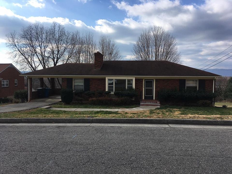 1st image of 3646 Greenland Ave NW