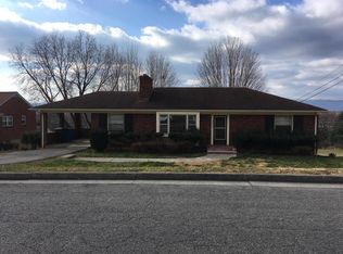 3646 Greenland Ave NW, Roanoke, VA 24012