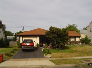 23 Bolton Ln, Willingboro, NJ 08046