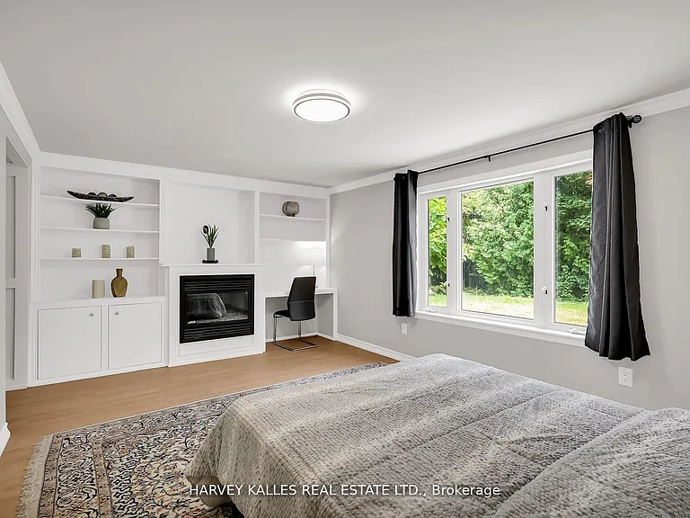 16 Wedgeport Pl — Photo 20