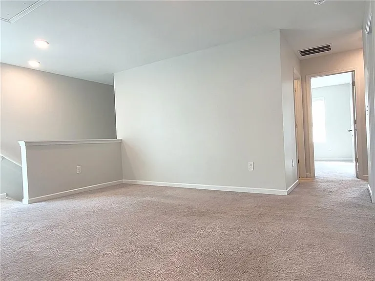 7934 Rudder Cir — Photo 9
