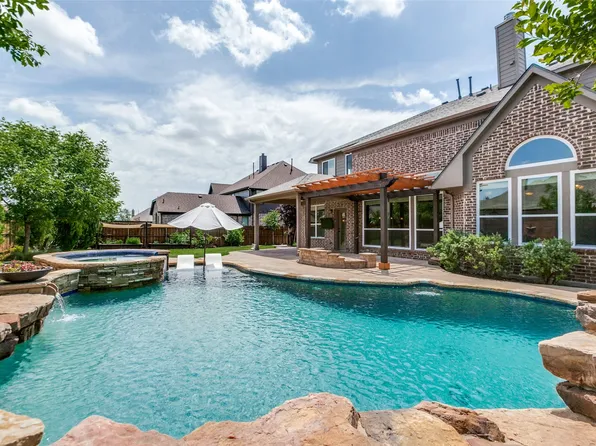 2241 Gulfstream Dr, Little Elm, TX 75068