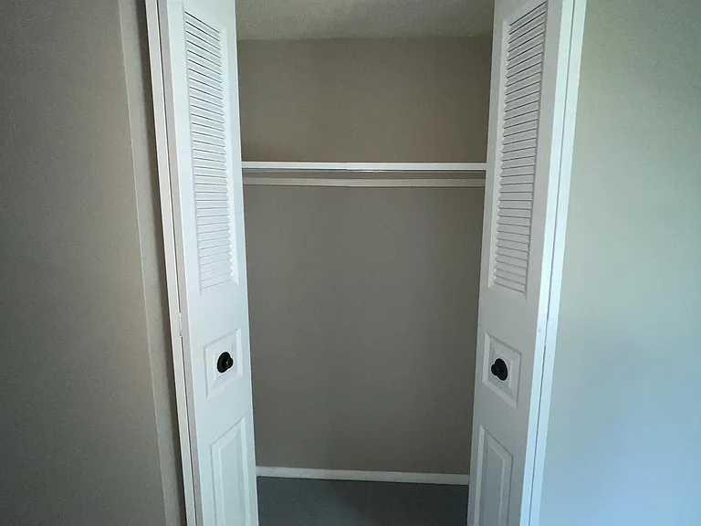 5906 Oak Leather Dr — Photo 19