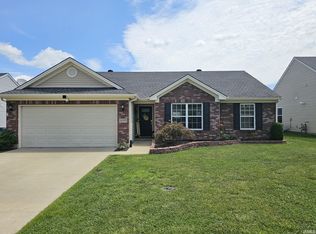 11335 Caracaras Ct, Evansville, IN 47725