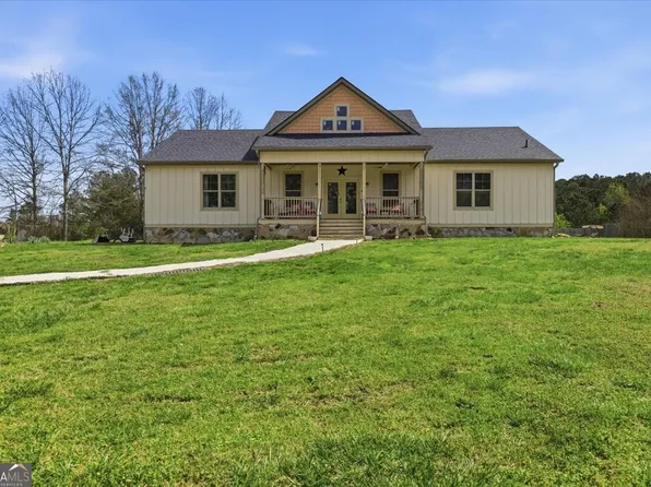 495 Lees Lake Rd, Fayetteville, GA 30214