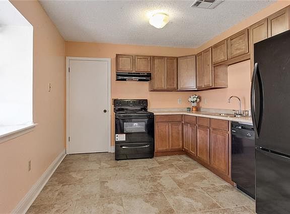 5th image of 749 Iberville St