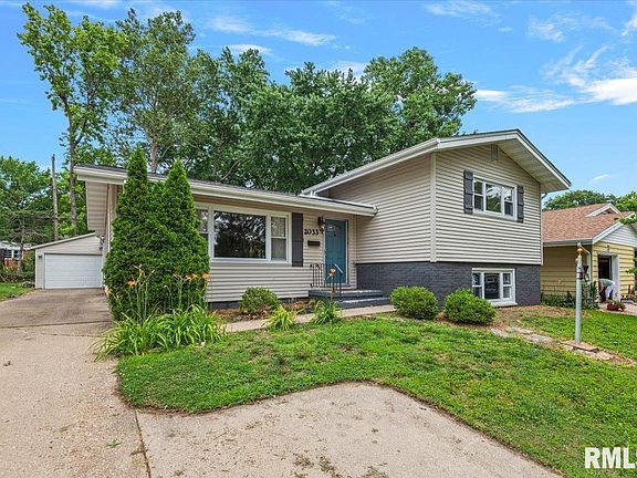 2nd image of 2033 Brentwood Dr