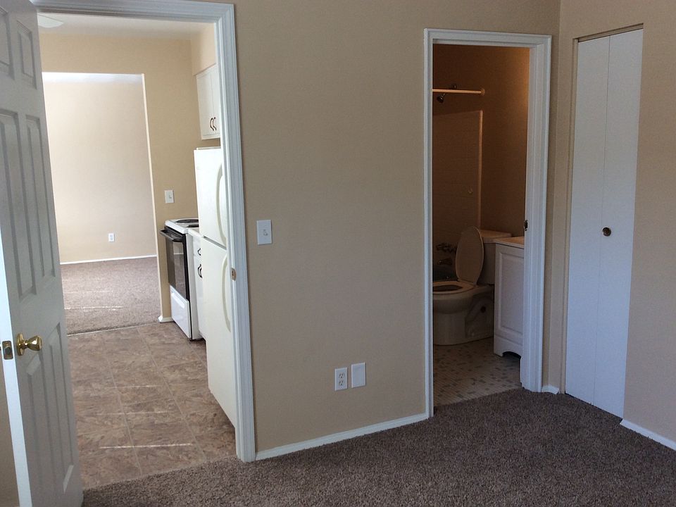 1st image of 3333 Epworth Ave APT 19