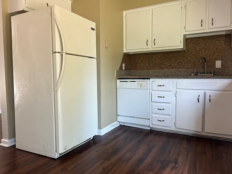 513 S Coit St #B — Photo 8