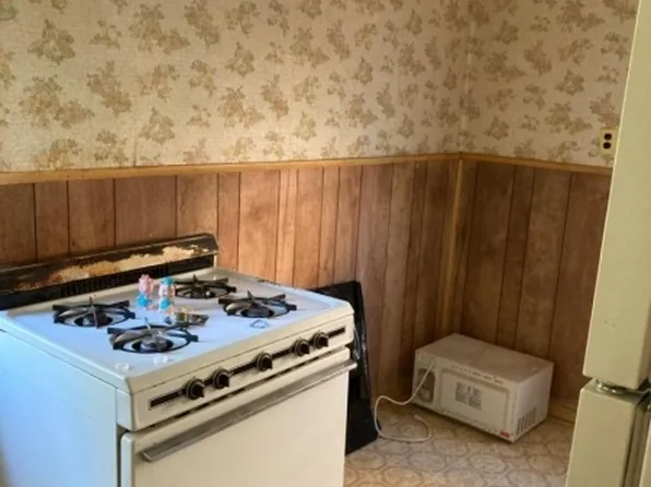 63 Audrey Pl, Dover, NJ 07801