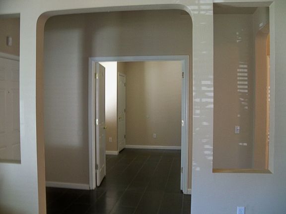 4th image of 5613 Chancellor Way