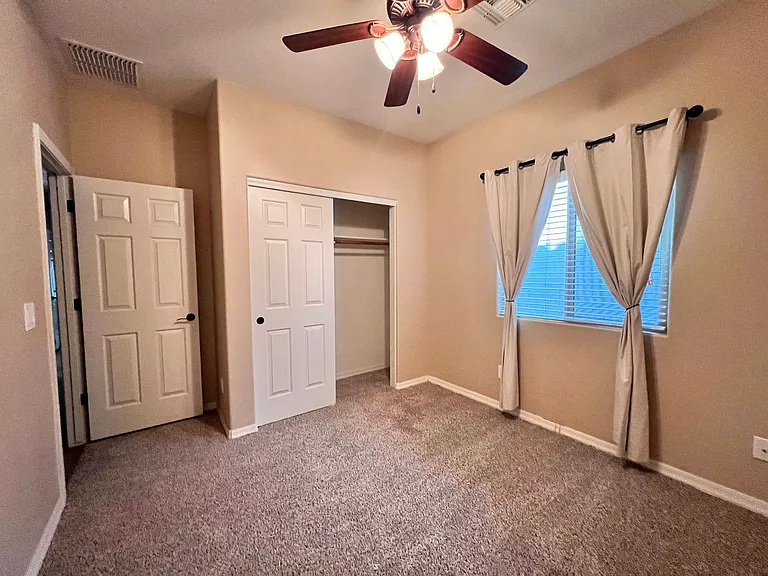 1418 W Crape Rd — Photo 15