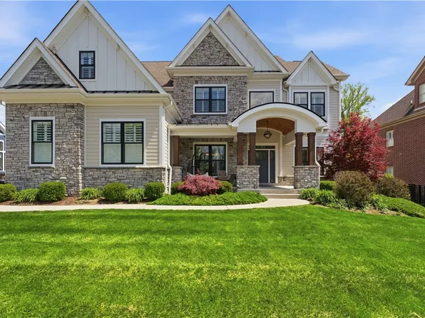 666 Chilliwack Ln, Mars, PA 16046