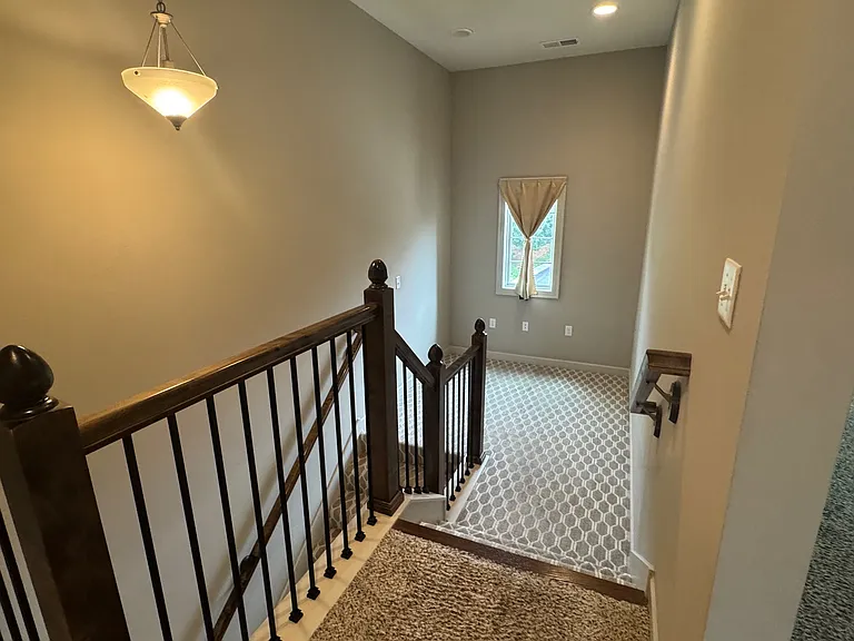 15849 Shawnee Dr — Photo 13