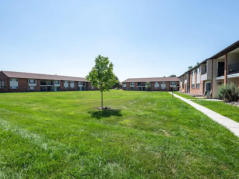 Webster Manor Apartment Homes — Photo 29