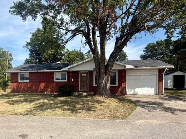 130 N Lafayette Avenue, Republic, MO 65738