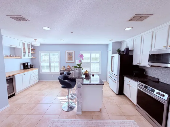 1890 SE Interlachen Drive, Port St Lucie, FL 34952