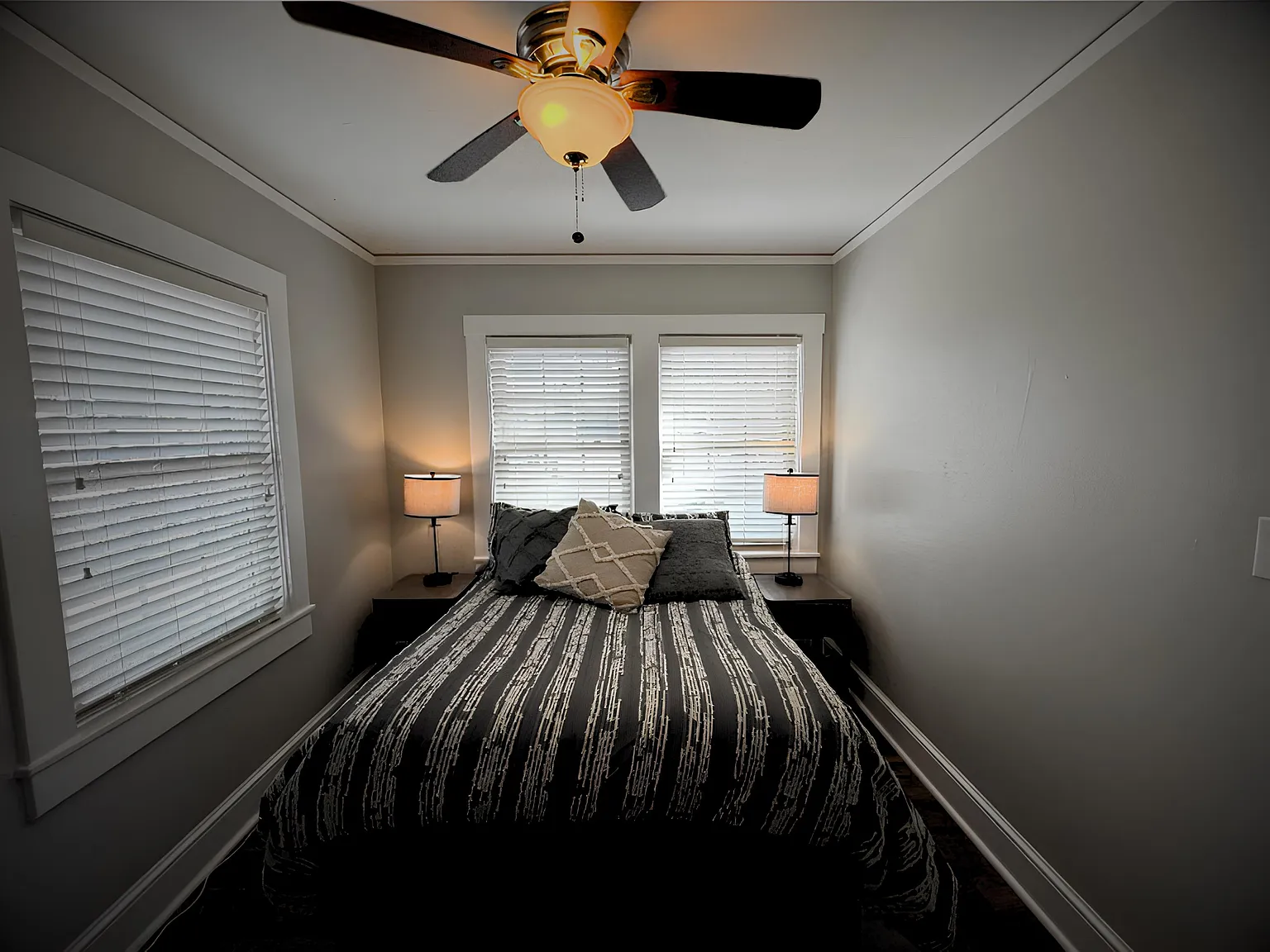 317 De Soto Street - Apt 2 — Photo 3