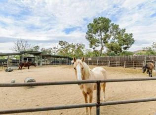 10961 Peoria St, Sun Valley, CA 91352