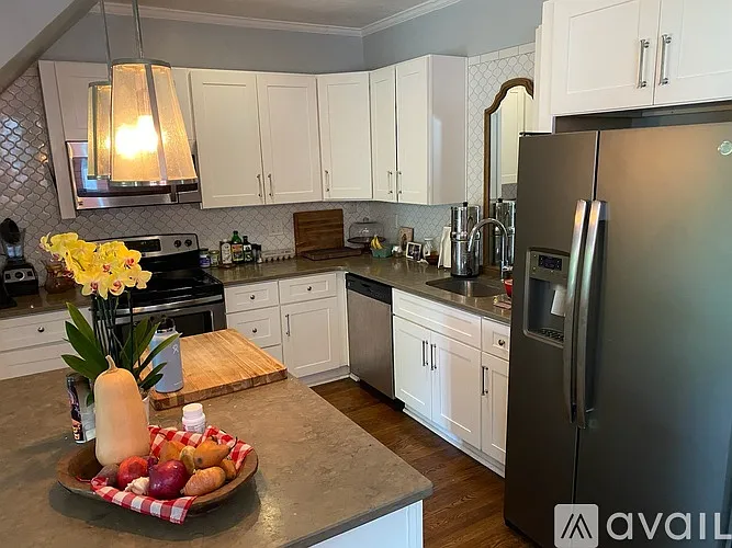 1128 Granada Ave — Photo 11