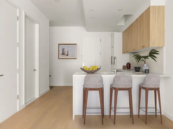 48 Stanhope Street image 3 of 11