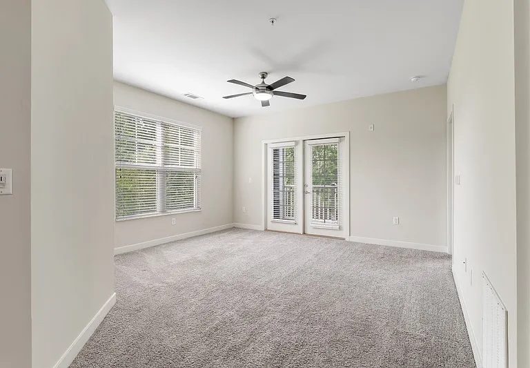 Realm at Patterson Place — Photo 27