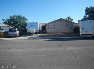 6470 Bugbee Ave, Spring Valley, NV 89103