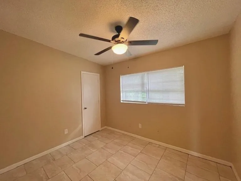 3709 Needles Dr — Photo 10
