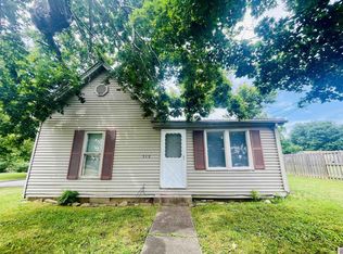 319 W Gum St, Marion, KY 42064