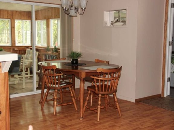 4th image of 127 Winterdale Dr