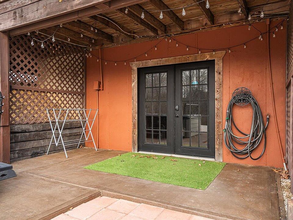 16th image of this home