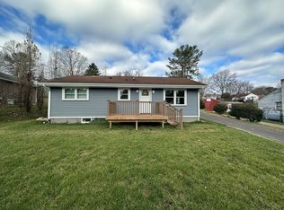 825 College St, Christiansburg, VA 24073