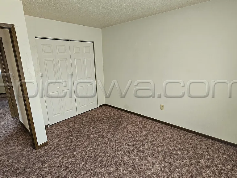 20 N 10th Ave #16 — Photo 5