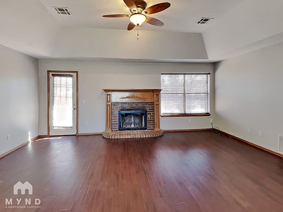 4th image of 3325 Remington Ct