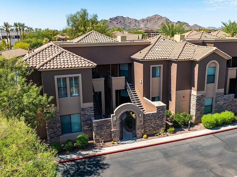 7027 N Scottsdale Rd #225 — Photo 35
