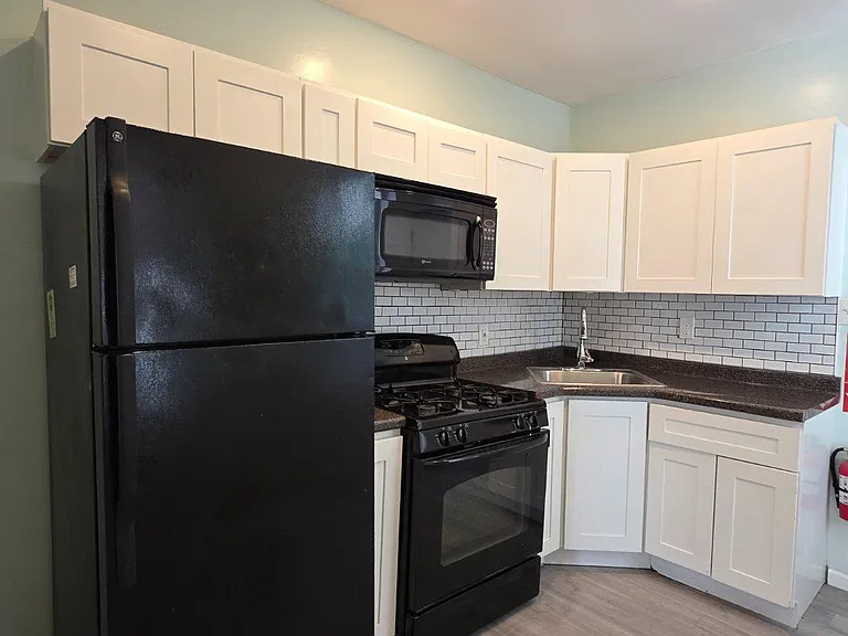 1864 N Uber St — Photo 6