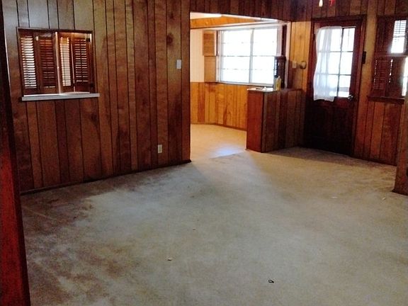 5th image of 4002 Skyridge Ave