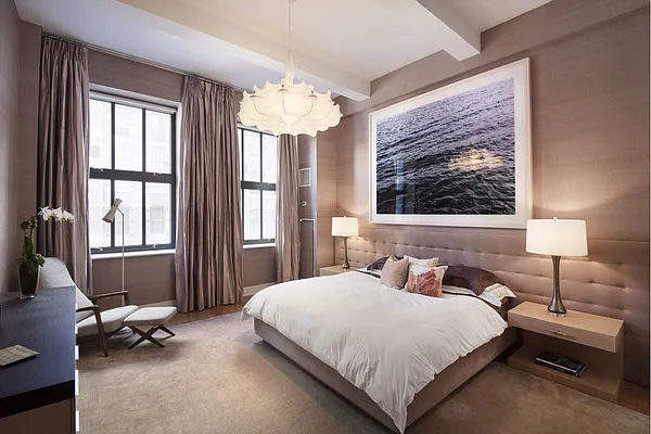 Sold by Stribling | media 22