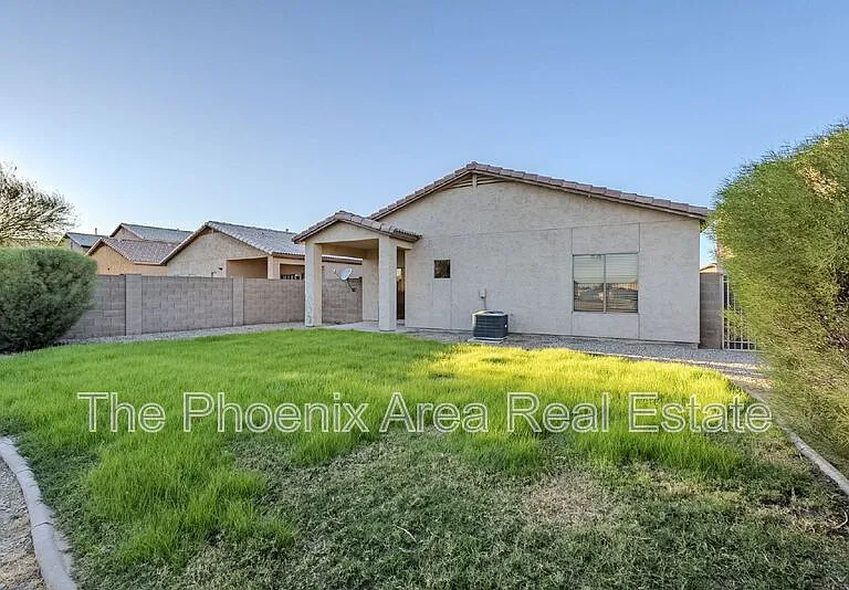 29189 N Shannon Dr — Photo 32