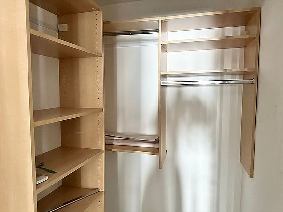 3rd image of 305 E 86th St #12GE