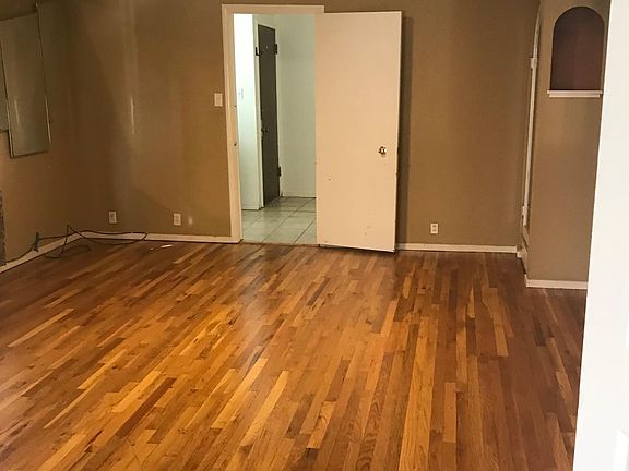 5th image of 385 E San Fernando St #1B
