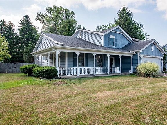 3rd image of 637 Cambridge Dr