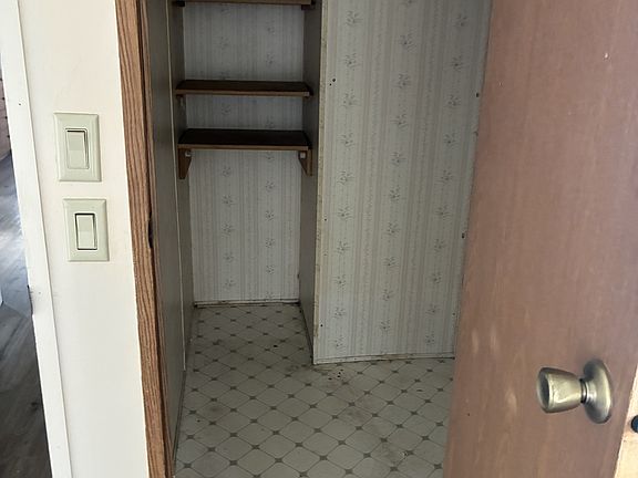 5th image of 10605 Harpold Rd