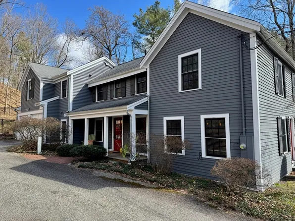 601 Lexington Rd, Concord, MA 01742