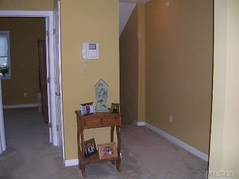 1st image of 21 Rose Ln