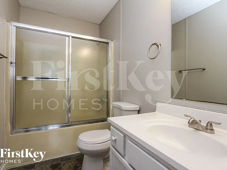 1921 E Werges Ave — Photo 10