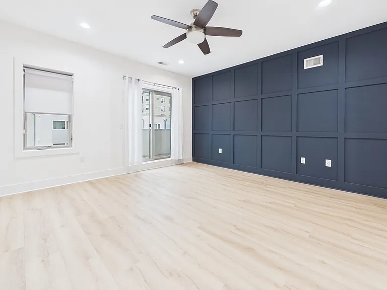 1129 N Hope St — Photo 49