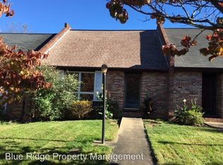 1827 Presswood Rd, JOHNSON CITY, TN 37604